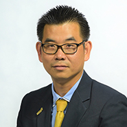 Dr. Nuwong Chollacoop